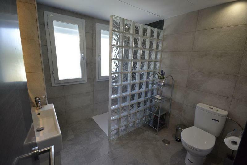 Apartamento Arena Beach Estepona Eksteriør billede