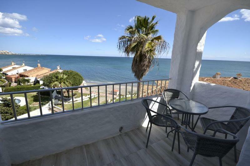 Apartamento Arena Beach Estepona Eksteriør billede
