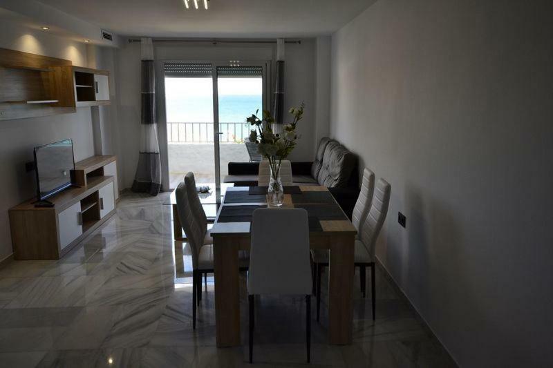 Apartamento Arena Beach Estepona Eksteriør billede